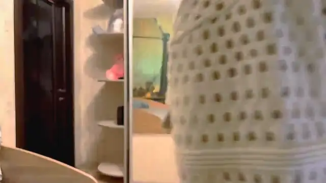 TianaWidell online show from 10/28/25, 03:22