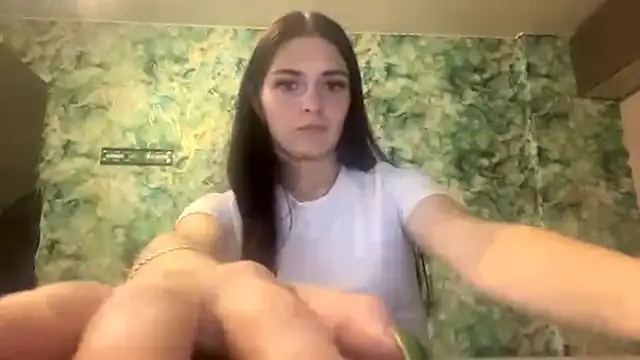 TianaWidell online show from 09/15/25, 12:38