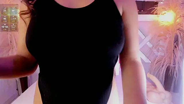 Zoe-Johnson  online show from 03/29/26, 09:27