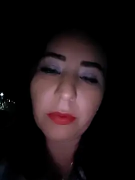 isabella lovem online show from 04/12/26, 04:38