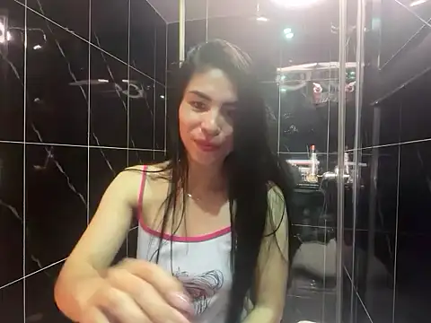 Snapshot of sasha_jonne chatting on 11/16/25, 02:38 sasha jonne online show from 11/16/25, 02:38