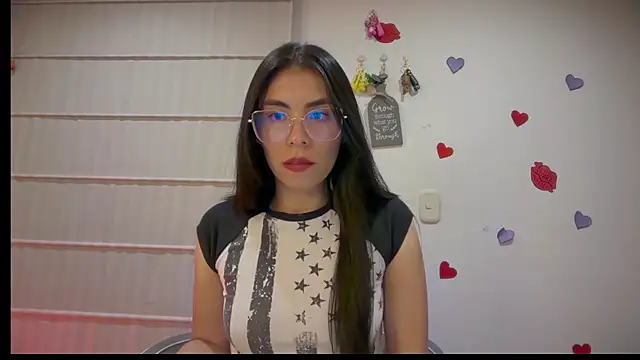 sasha jonne online show from 07/05/26, 01:21