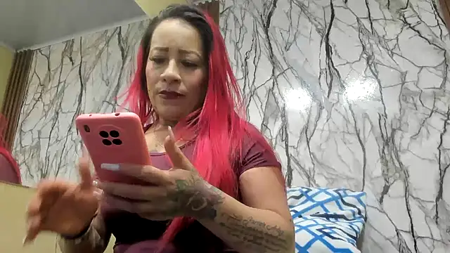 teilor dreamse online show from 10/31/25, 03:03