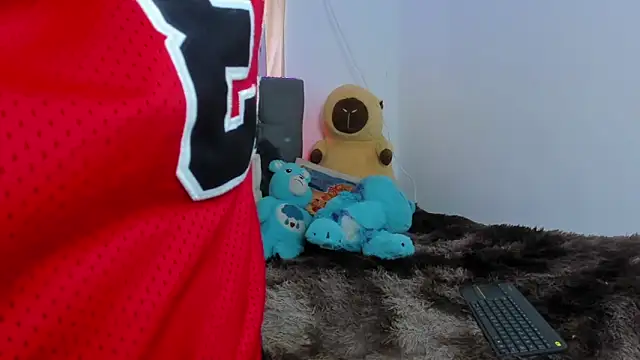 Snapshot of Playboy_Andersex chatting on 09/30/25, 08:04 Playboy Andersex online show from 09/30/25, 08:04