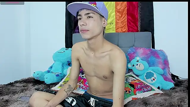 Snapshot of Playboy_Andersex chatting on 10/09/25, 07:14 Playboy Andersex online show from 10/09/25, 07:14