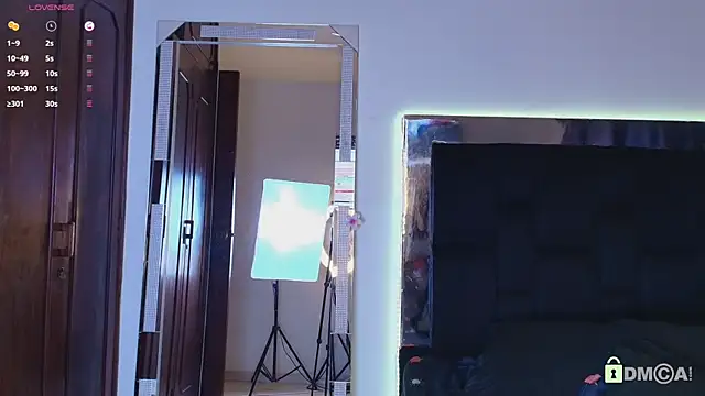 madisonwalkeeer online show from 04/08/26, 08:32