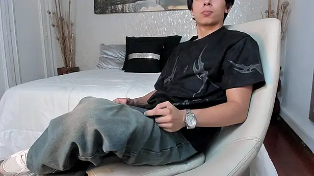 Snapshot of Tyler_durten chatting on 09/18/25, 04:37 Tyler durten online show from 09/18/25, 04:37