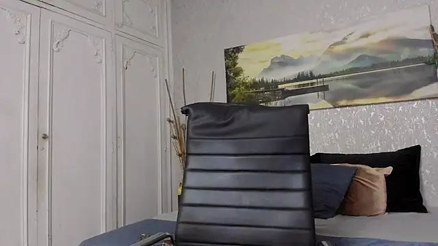 Snapshot of Tyler_durten chatting on 06/28/26, 03:57 Tyler durten online show from 06/28/26, 03:57