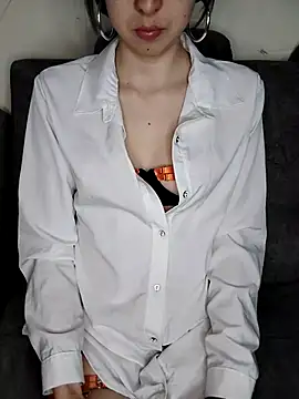 AnnieSparkle online show from 09/10/25, 12:20