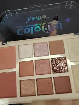 AnnieSparkle online show from 10/21/25, 12:32