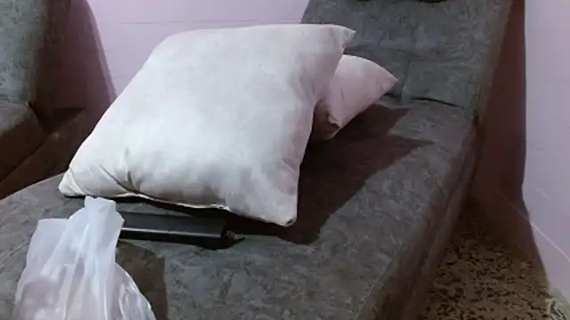 AnnieSparkle online show from 10/29/25, 11:03