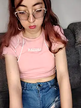 AnnieSparkle online show from 09/14/25, 12:22