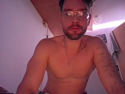 SweetBoyToy online show from 09/12/25, 04:45