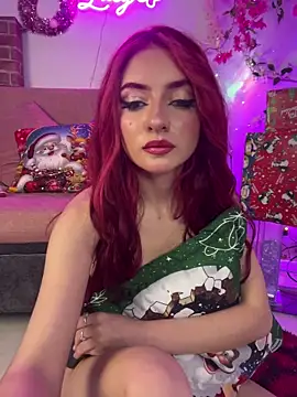 LucyGray online show from 11/28/25, 05:07