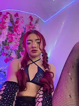 LucyGray online show from 11/23/25, 01:48