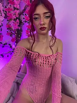 LucyGray online show from 11/22/25, 05:28