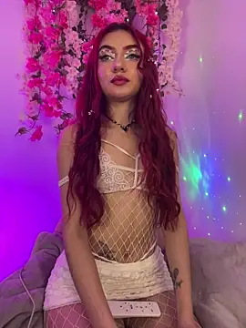 LucyGray online show from 11/14/25, 05:22