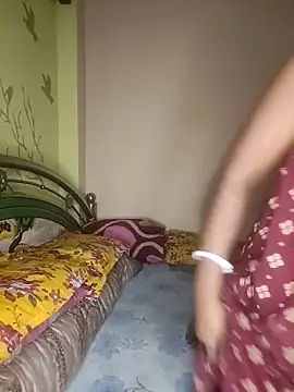 Love143A online show from 12/18/25, 10:08