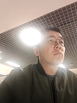 Snapshot of nnnnnan9527 chatting on 09/25/25, 03:12 nnnnnan9527 online show from 09/25/25, 03:12