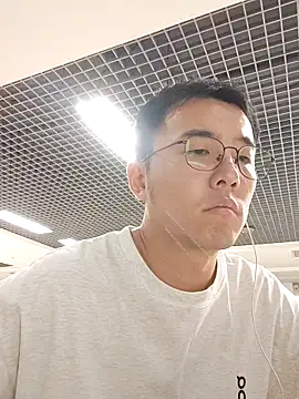 Snapshot of nnnnnan9527 chatting on 09/15/25, 01:50 nnnnnan9527 online show from 09/15/25, 01:50