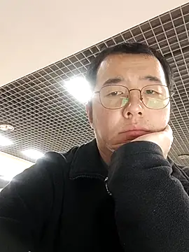 nnnnnan9527 online show from 03/04/26, 07:27