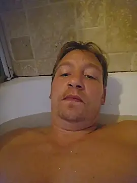 justeadeux online show from 11/06/25, 04:11