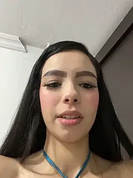 valentinagomez17 online show from 02/03/26, 08:58