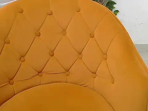 Its-ishikaa online show from 11/17/25, 03:43