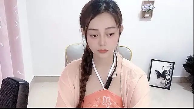 Snapshot of Abb-qiaoyi chatting on 09/26/25, 05:14 Abb-qiaoyi online show from 09/26/25, 05:14
