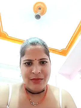 Snapshot of Sexi_savitri chatting on 09/18/25, 07:22 Sexi savitri online show from 09/18/25, 07:22