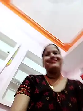 Snapshot of Sexi_savitri chatting on 09/28/25, 09:55 Sexi savitri online show from 09/28/25, 09:55