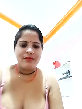 Snapshot of Sexi_savitri chatting on 09/12/25, 04:12 Sexi savitri online show from 09/12/25, 04:12