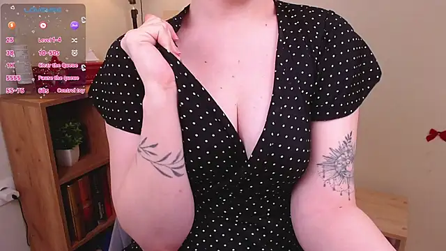 EvaJackson111 online show from 12/05/25, 02:15