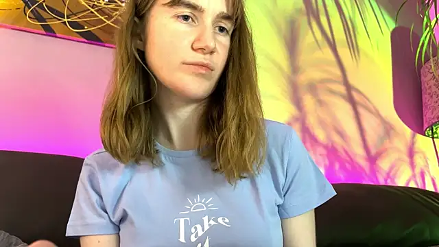 velina   online show from 09/18/25, 04:10