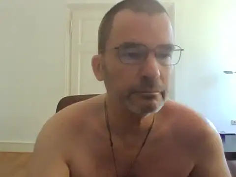 stallionrider88 online show from 05/25/26, 01:32