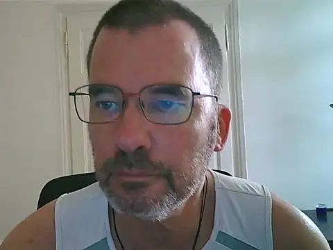 Snapshot of stallionrider88 chatting on 06/05/26, 02:34 stallionrider88 online show from 06/05/26, 02:34
