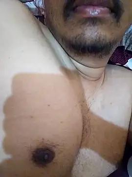 Snapshot of Nihaal17 chatting on 10/11/25, 02:34 Nihaal17 online show from 10/11/25, 02:34