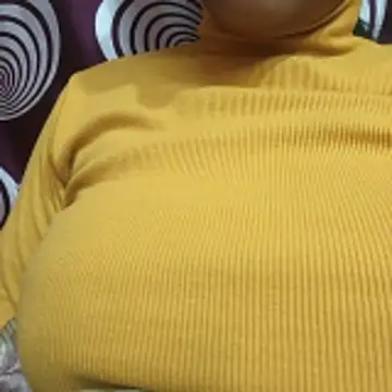 WildKavya online show from 11/28/25, 06:19