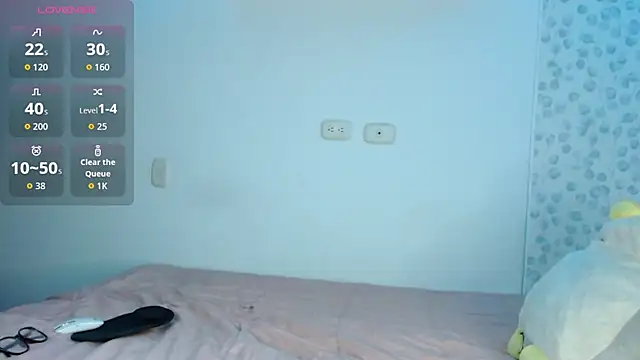 Hannah Ortega online show from 11/21/25, 11:48