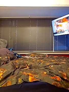 Filthymaddymilfy25 online show from 09/18/25, 05:43