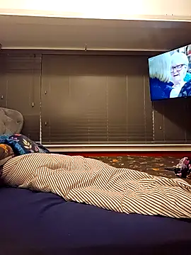 Filthymaddymilfy25 online show from 10/13/25, 03:52