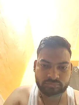 Snapshot of xyz-indian chatting on 10/13/25, 11:27 xyz-indian online show from 10/13/25, 11:27