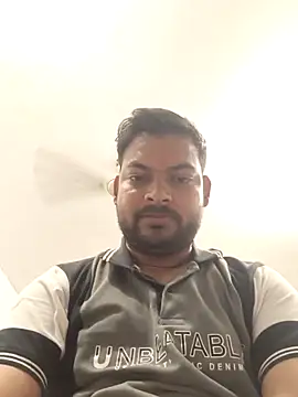 Snapshot of xyz-indian chatting on 09/17/25, 03:25 xyz-indian online show from 09/17/25, 03:25