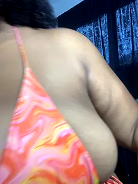 Yera brown69 online show from 11/16/25, 08:24