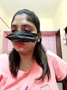Snapshot of tamilrohini chatting on 09/13/25, 05:46 tamilrohini online show from 09/13/25, 05:46