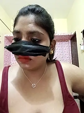 Snapshot of tamilrohini chatting on 10/04/25, 07:32 tamilrohini online show from 10/04/25, 07:32