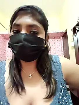 Snapshot of tamilrohini chatting on 10/06/25, 12:39 tamilrohini online show from 10/06/25, 12:39