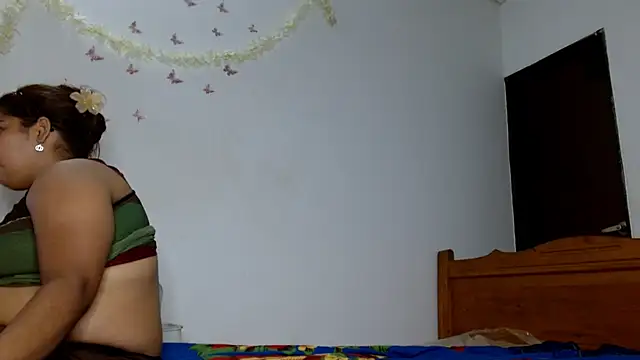 69smallstar online show from 10/26/25, 03:56