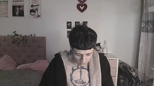 2cyboy  online show from 09/25/25, 02:34