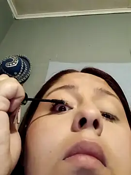 tudiablitalitabellaaa online show from 03/27/26, 11:44